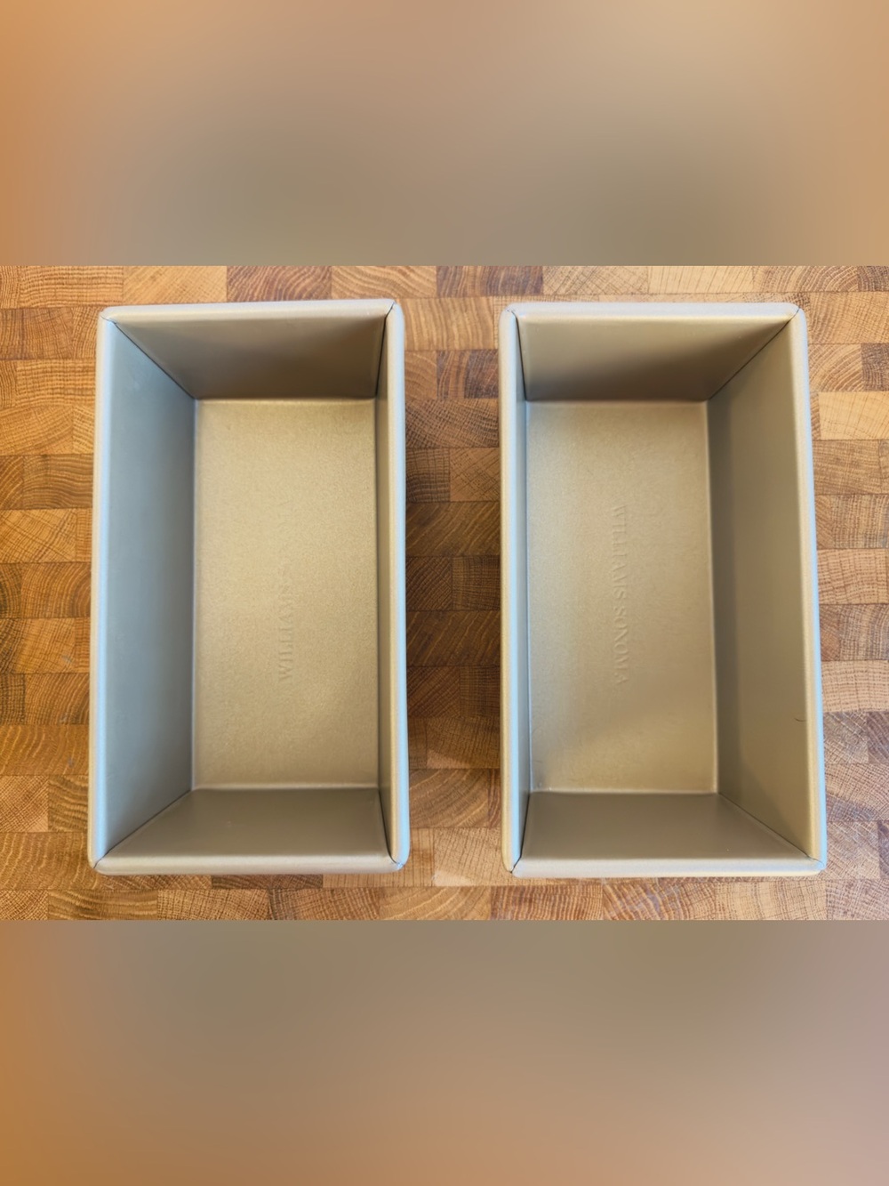 2 Williams Sonoma Goldtouch Pro Nonstick Loaf Pans, 1.25 lb, NWOT, Retail $85